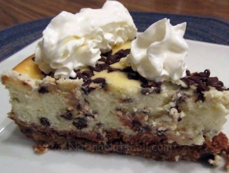 chocolate chip cookie dough cheesecake