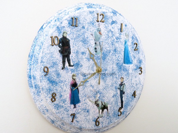 how to make a Frozen clock tutorial